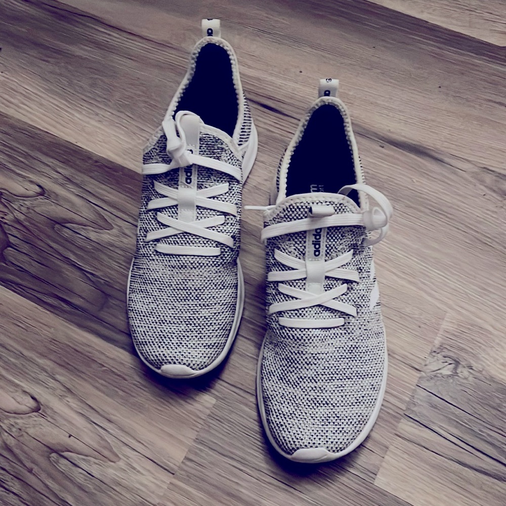 Reebok Sneakers